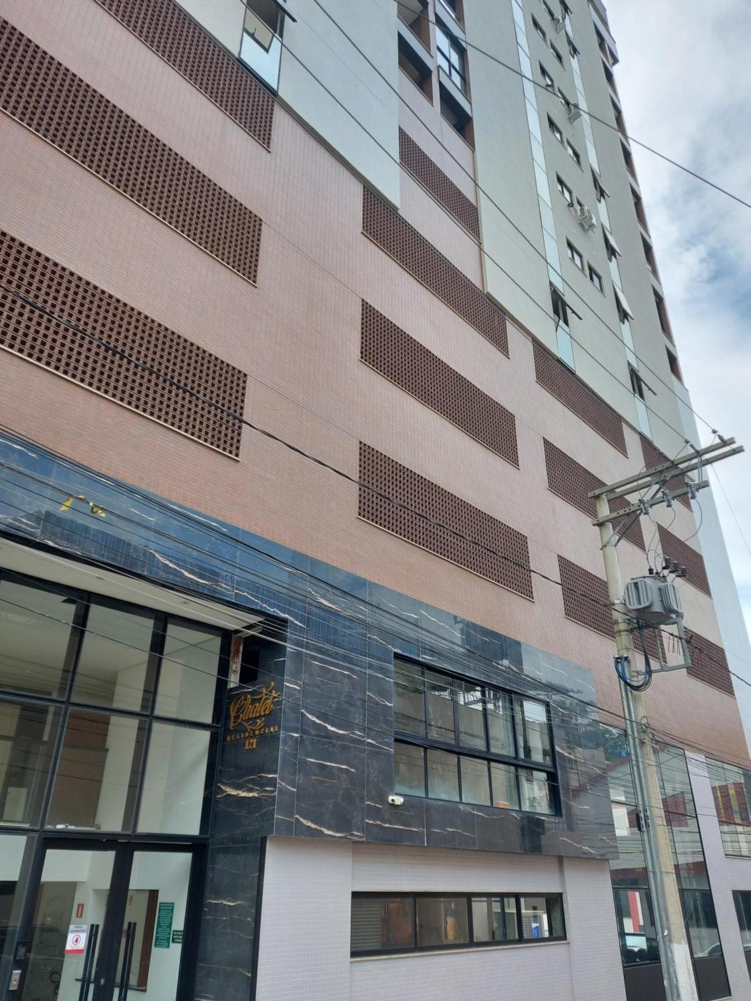 Luxo No Centro Uba